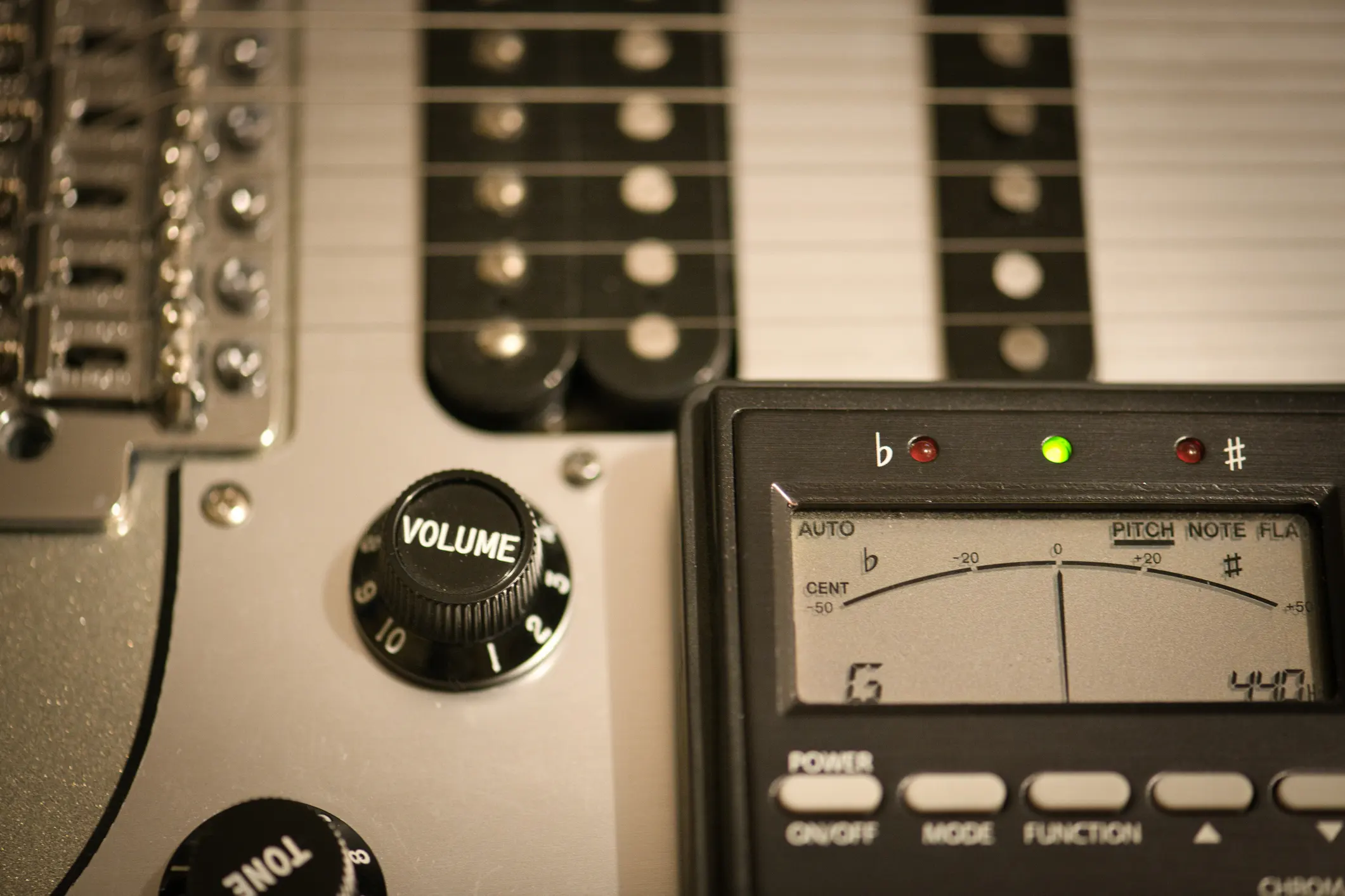 Travail progressif pour retrouver les automatismes à la guitare